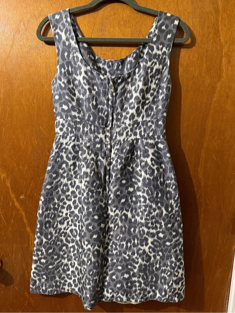 EUC Kate Spade Sleeveless Grey Leopard Print Fit & Flare Dress - Size 6